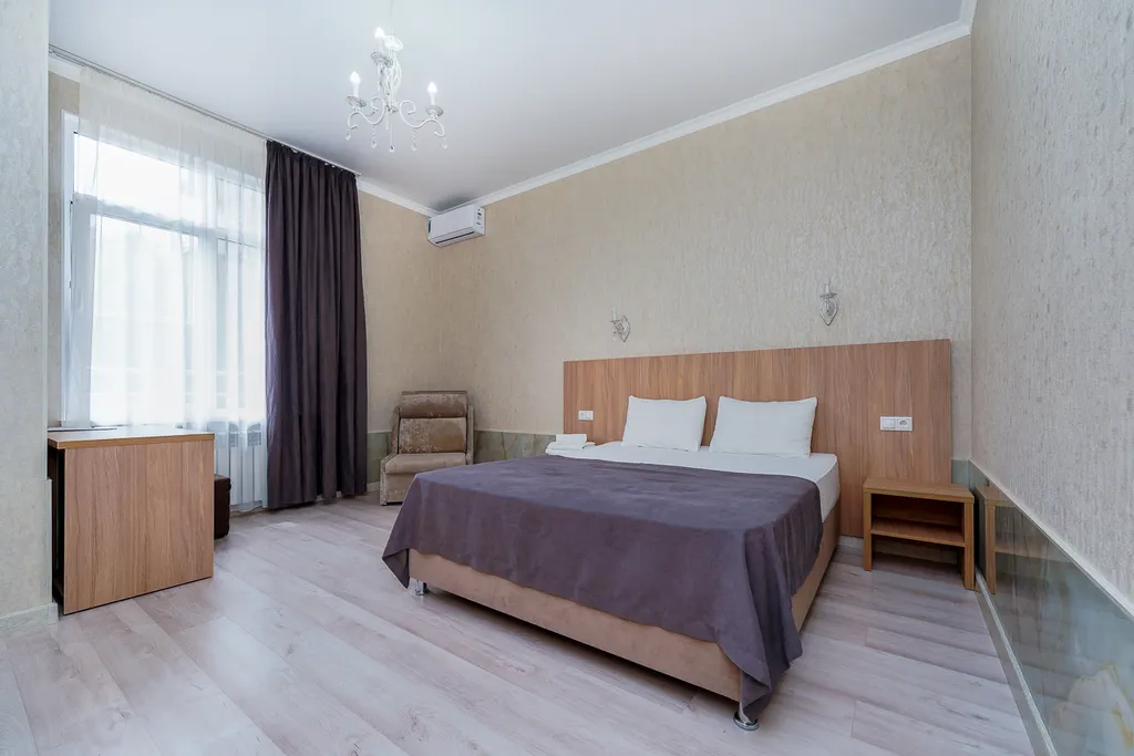 Квартира Люкс с балконом и видом на горы — аренда посуточно в Адлер