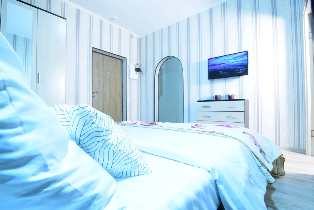 Уютная квартира рядом с ТЦ Аура и вокзалом, Аэропорт