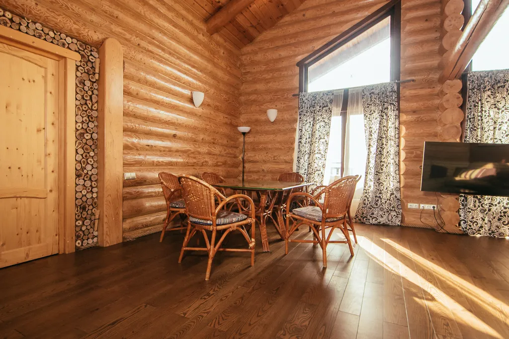 Вилла «Малинка» с теплым бассейном, баней и камином