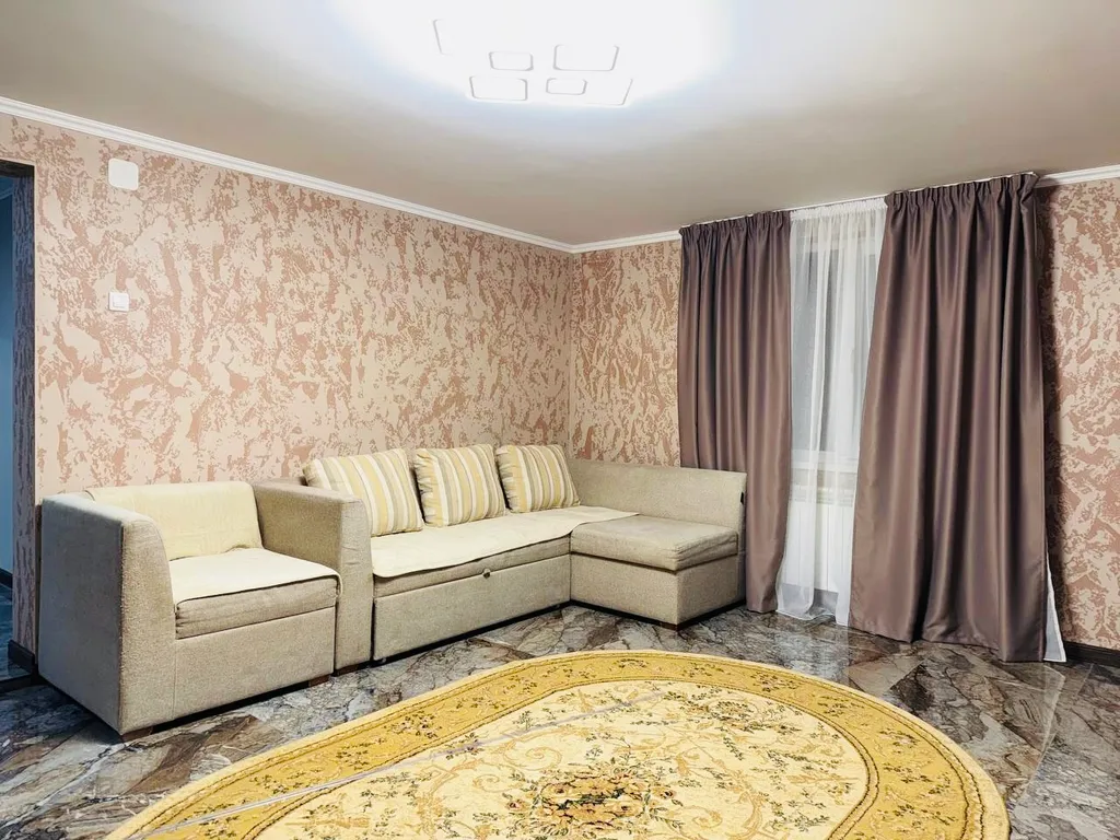 Уютная просторная квартира на 1 этаже частного дома с видом на горы — аренда посуточно в Красная Поляна