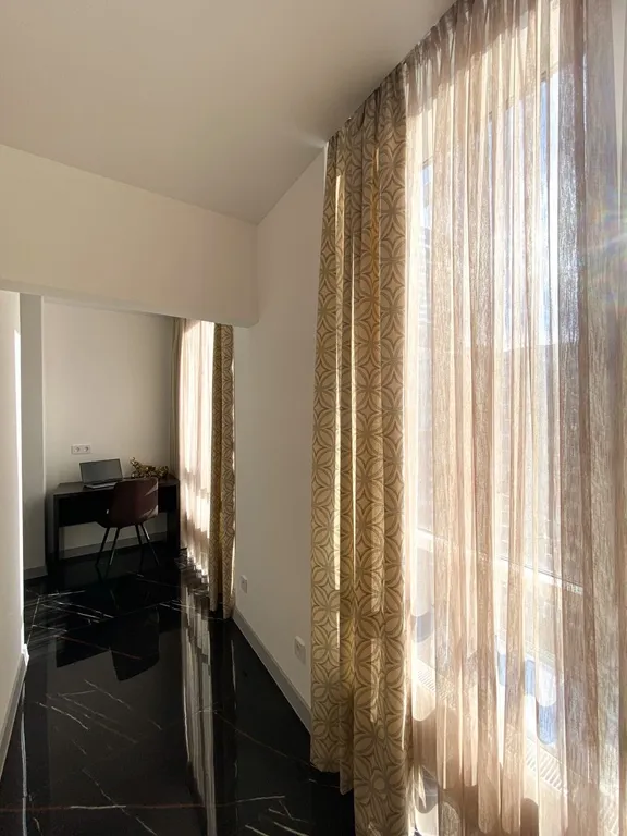 Квартира Квартира ЖК Альпийский квартал, рядом ЖД, 13 этаж, кровать 160 см, вид во двор — Сочи