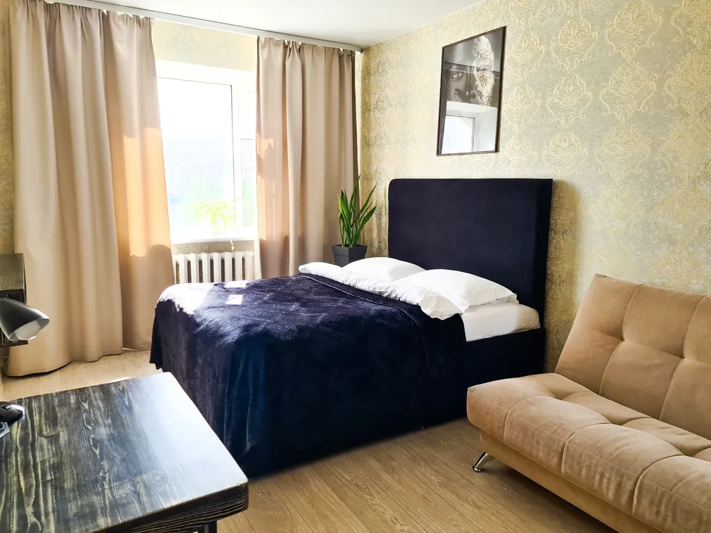 Квартира Двухкомнатная рядом с ЯГД и ж/д вокзалом — аренда посуточно в Новый Уренгой