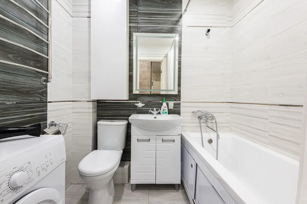 В центре у ТЦ Мега Молл, кондиционер, гостиничный сервис, бесконтактно