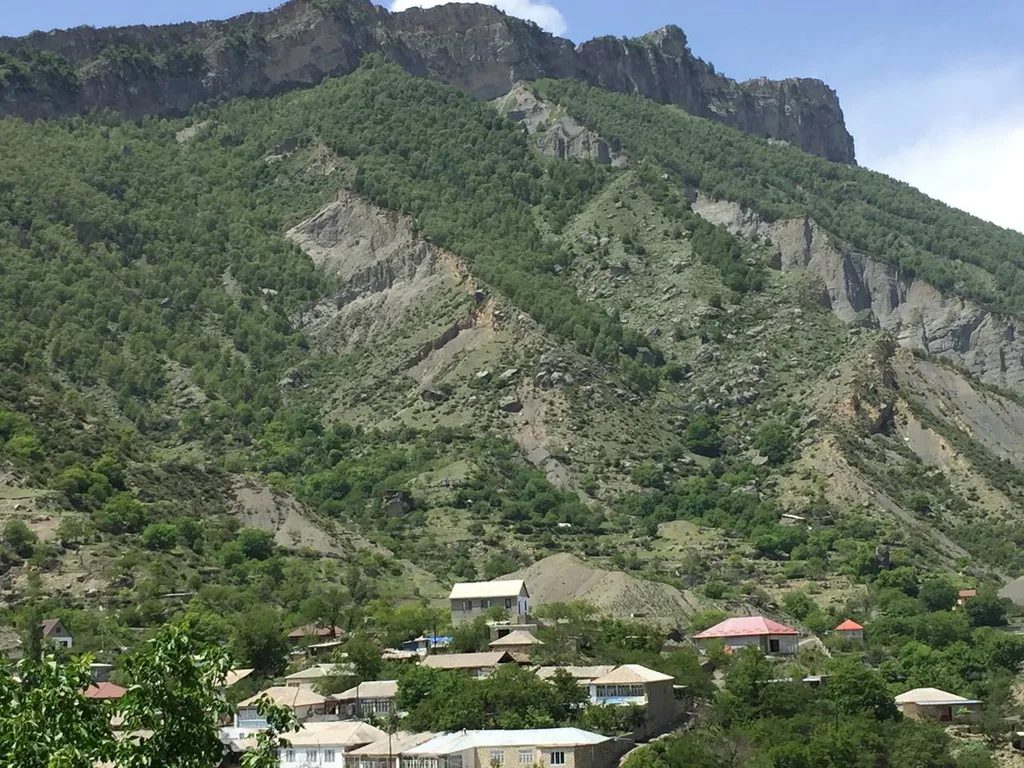 Большой уютный дом с видом на горы