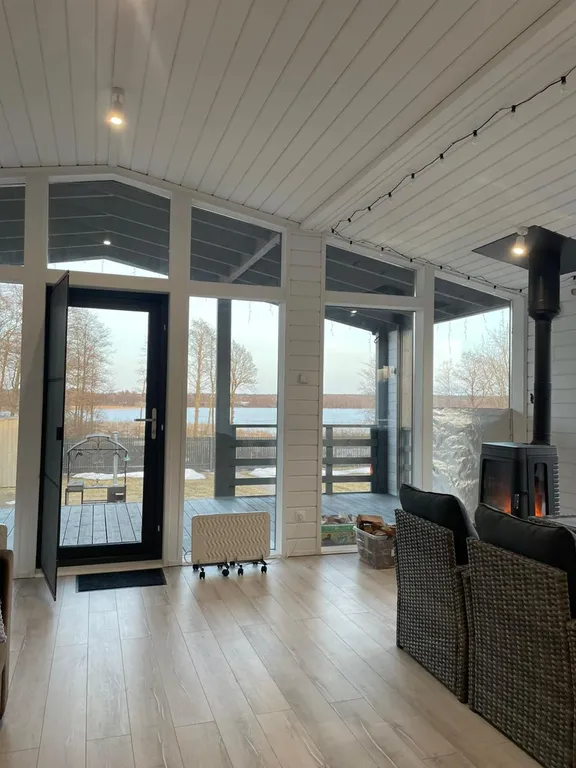 Коттедж Дом на озере Отрадное — Плодовое