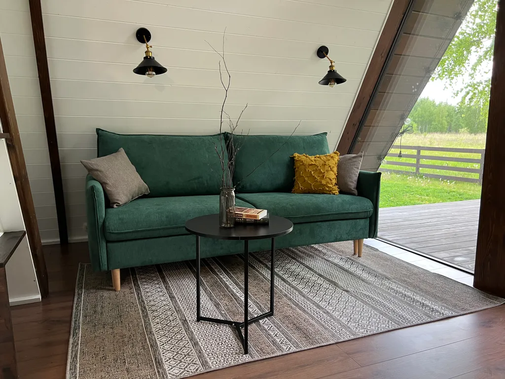 Коттедж Уникальный треугольный дом в лесу Forest — аренда посуточно в Ступино