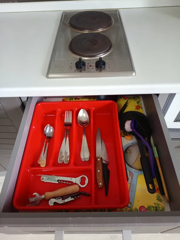 Студия у ледовой арены Трактор