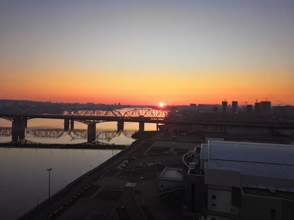 2-комнатная квартира с видом на Енисей, 9 минут до Бобрового лога