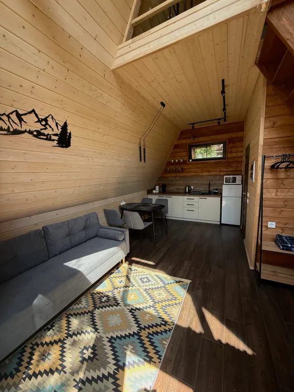 Уютный домик с купелью и баней в сосновом лесу