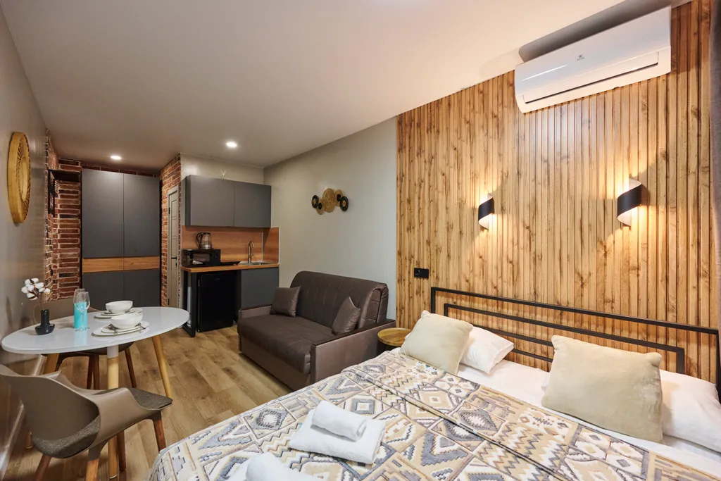 Комфортная студия у метро