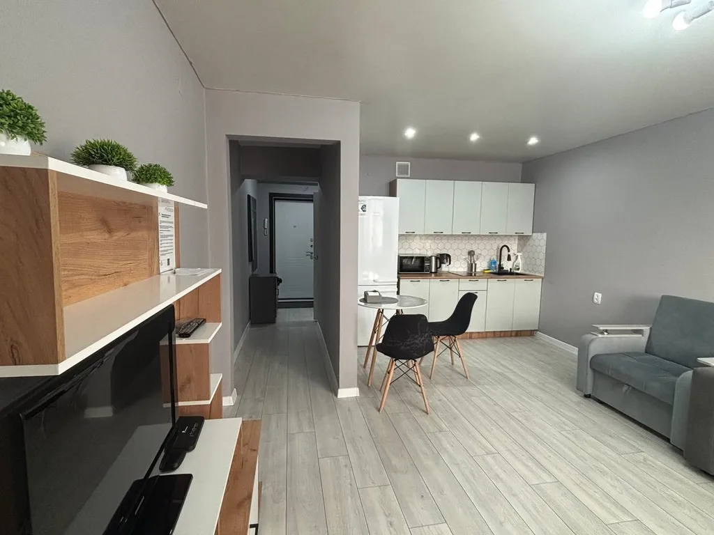 Современная, стильная квартира-студия в самом центре города