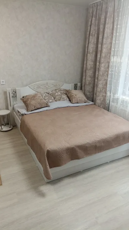 Уютная, светлая квартира-студия в новом доме — аренда посуточно в Ижевск