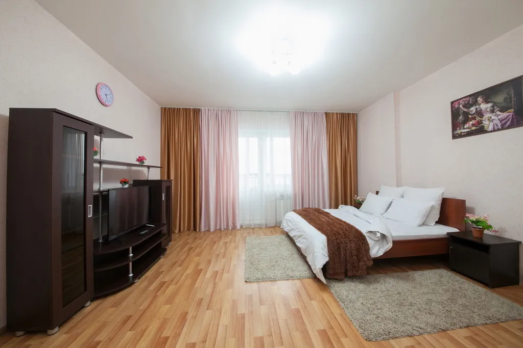 Квартира Уютные апартаменты в новом доме напротив ТРЦ Планета — Красноярск