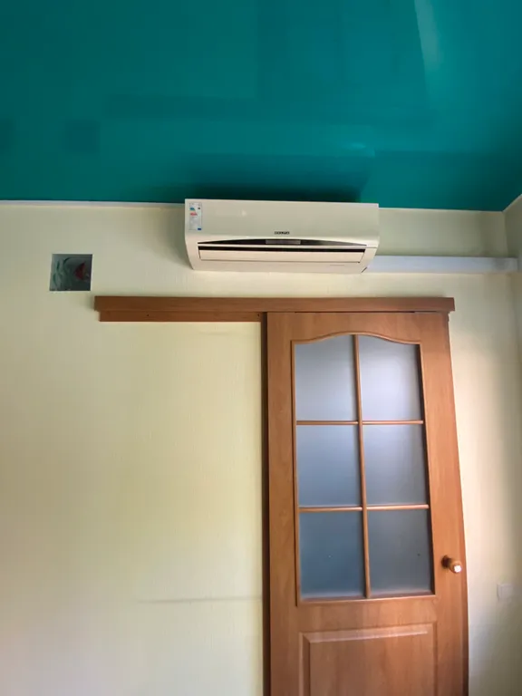 Дом с бассейном у Массандровского дворца