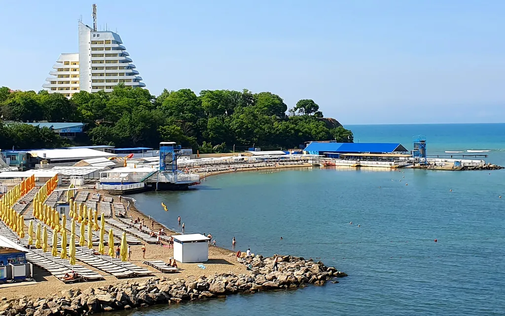 Квартира Трехместные апартаменты возле моря — Анапа