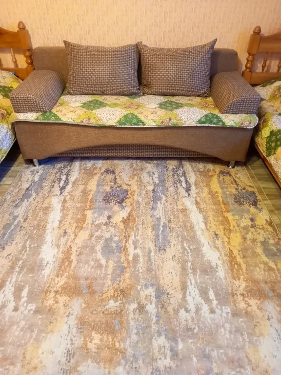 Уютный дом недалеко от монастыря