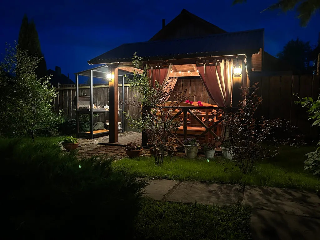 Двухэтажный дуплекс с камином и русской баней