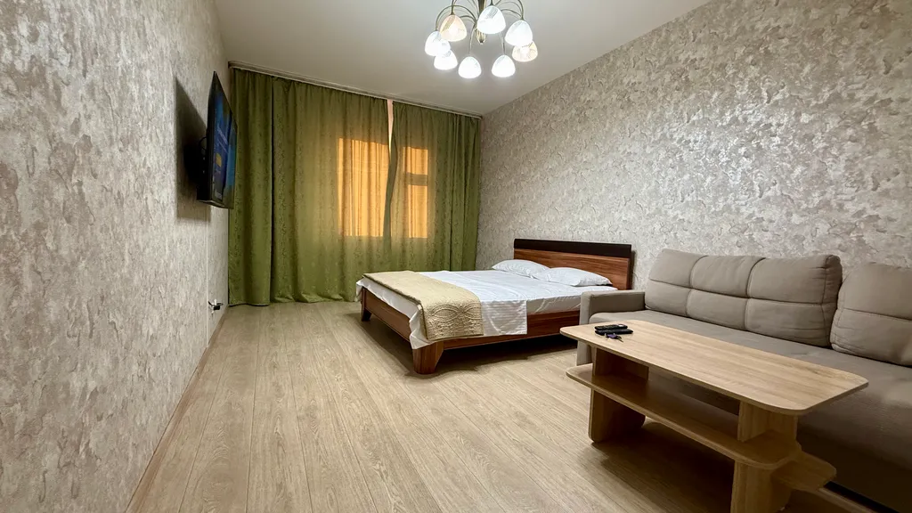 Однокомнатная Строителей 20а