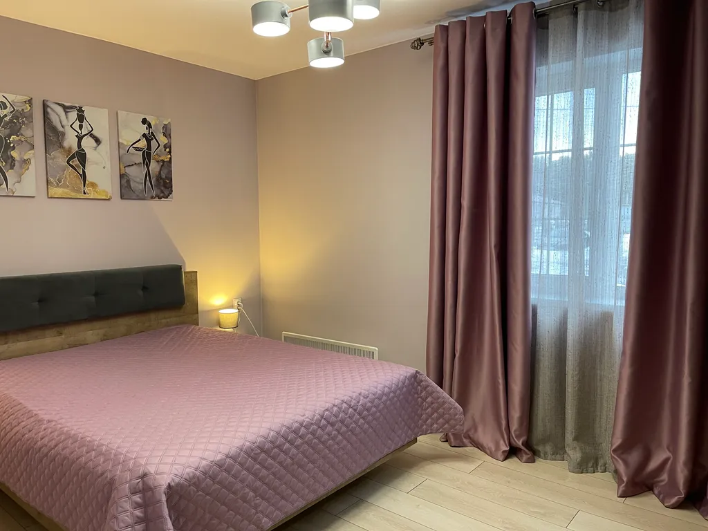 Коттедж Уютный дом с камином и сауной у озера — Ларионово