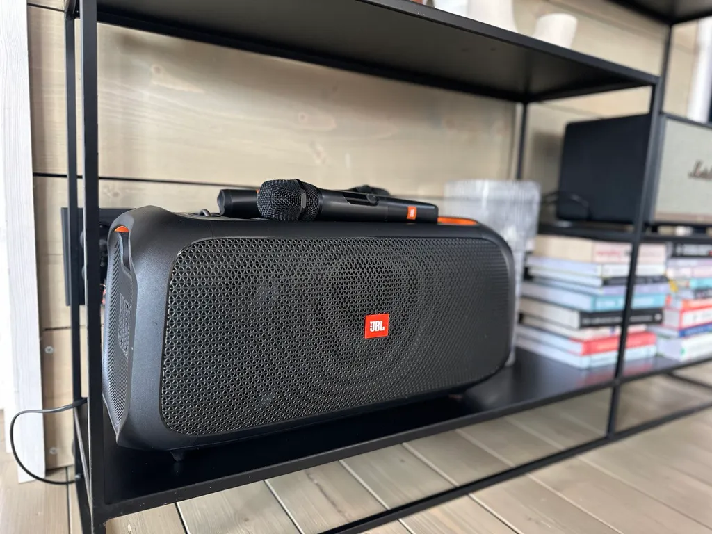 Коттедж Семейный дубльдом у пруда с баней и купелью в Новой Москве — Птичное