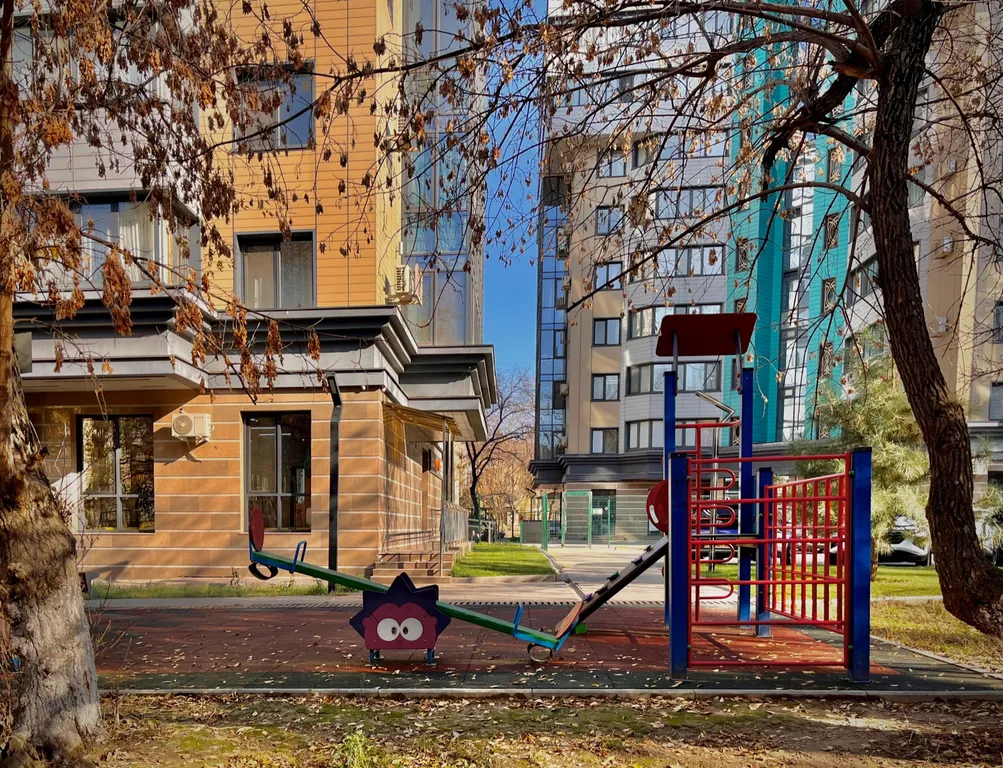 Квартира ЖК «Elif Towers» вид из окна горы, центр Арбат & питьевая вода подарок — Алматы