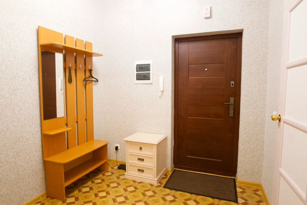 Квартира Большая однокомнатная квартира возле ТРЦ Планета — Красноярск