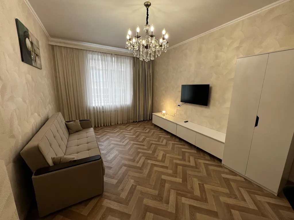 Квартира Квартира Музыкальный театр, площадь Ленина — Омск