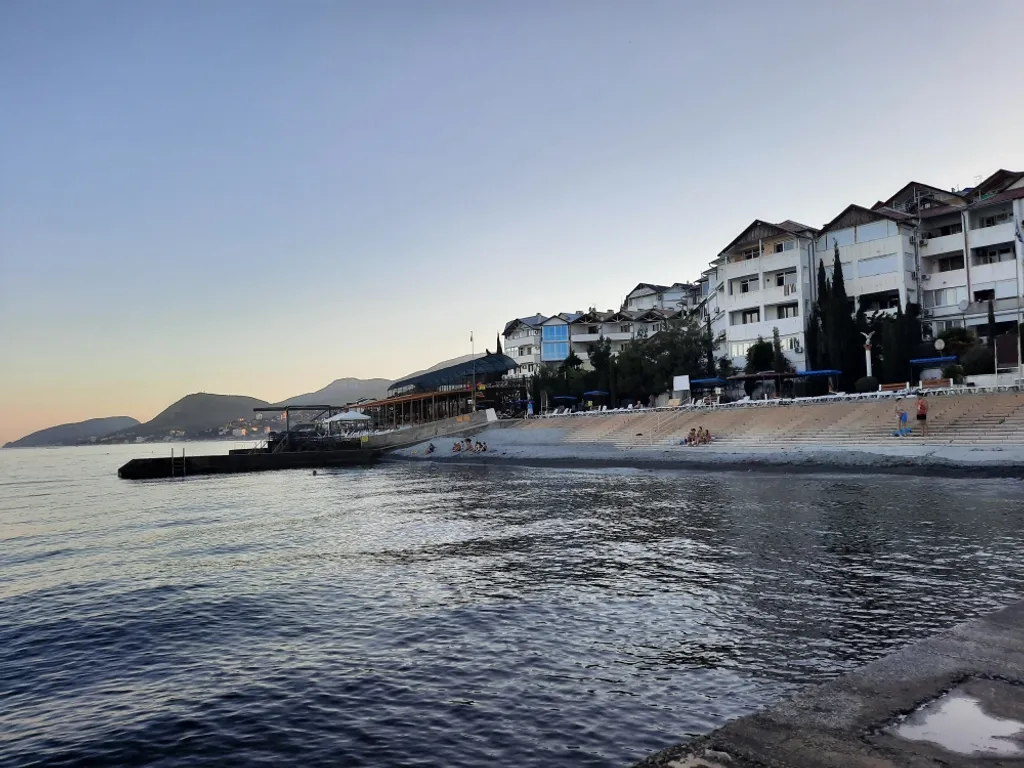 Апартаменты у самого моря