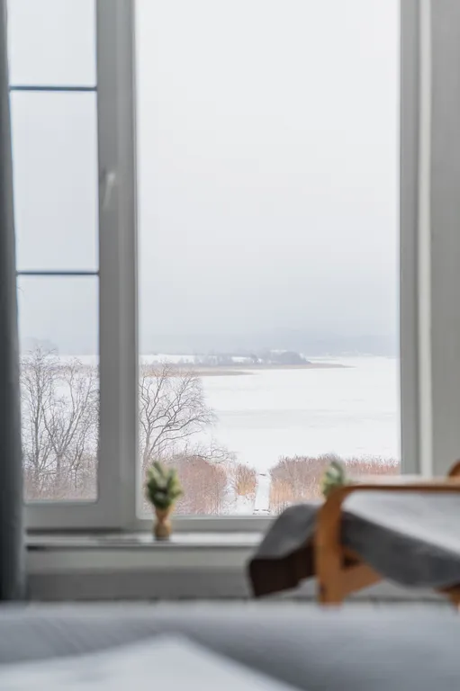 Дом с видом на озеро Кармаланьярви