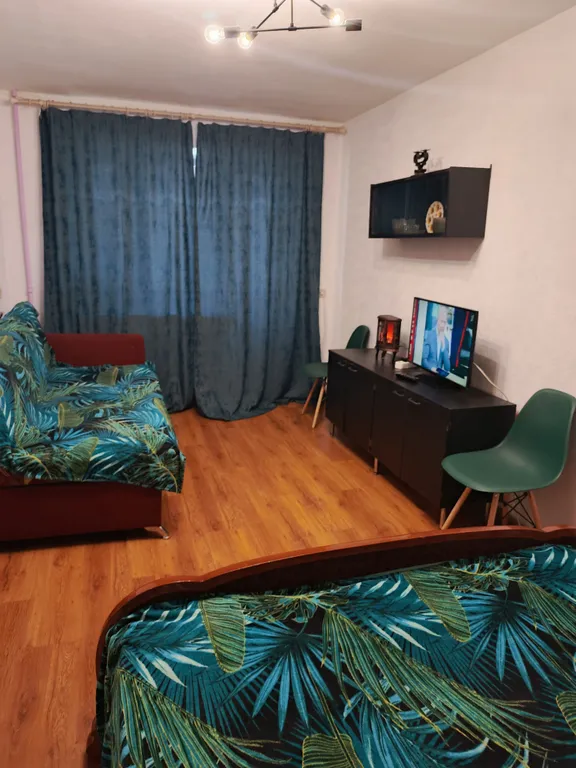 Романтичная однушка с камином на Волжской набережной