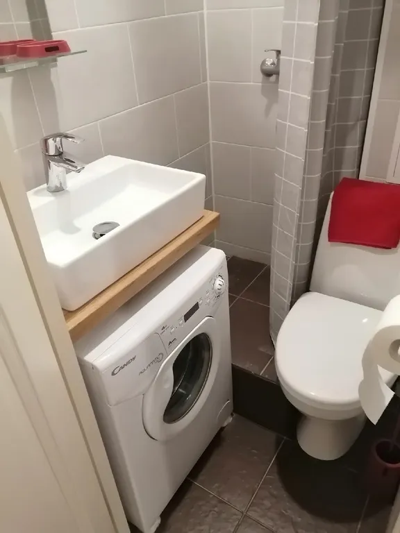 Квартира Квартира Небольшая студия в центре у метро — Санкт-Петербург