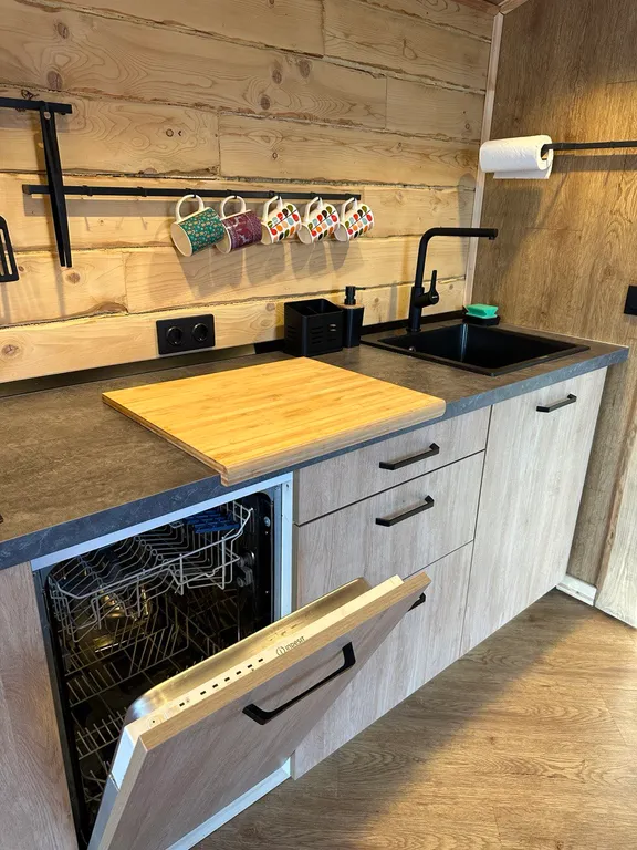 Коттедж 1-комнатный Дом — Таштагол