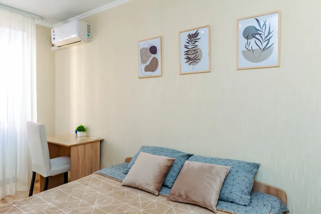 Двухкомнатная квартира в самом центре с парковкой