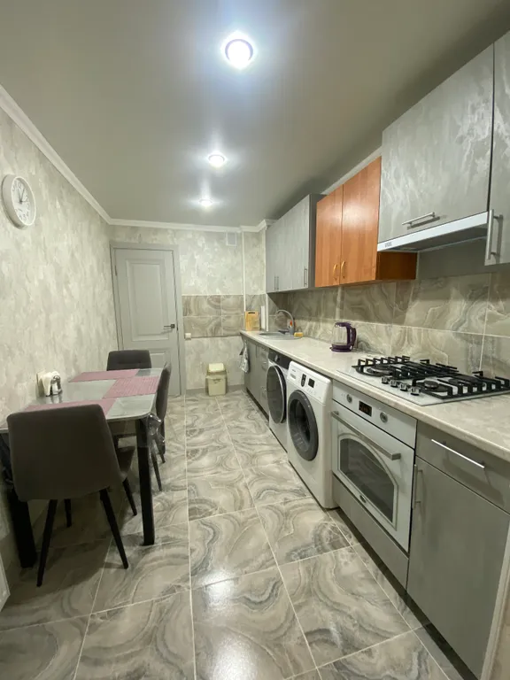 Светлая комната в гостевой квартире