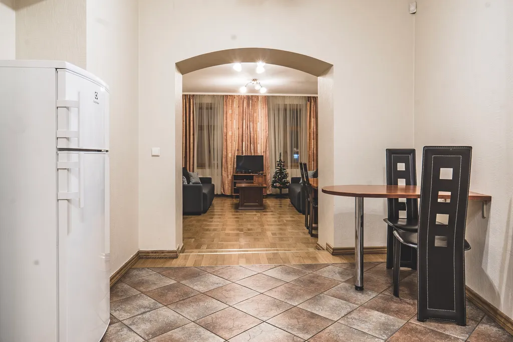 Большая 3-ех комнатная квартира в Старой Риге, 2 этаж без лифта