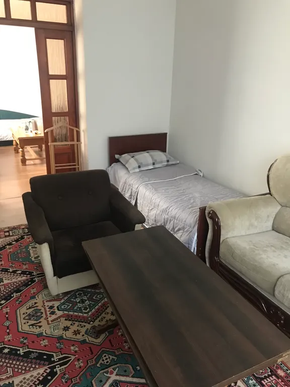 Уютный просторный дом в центре города