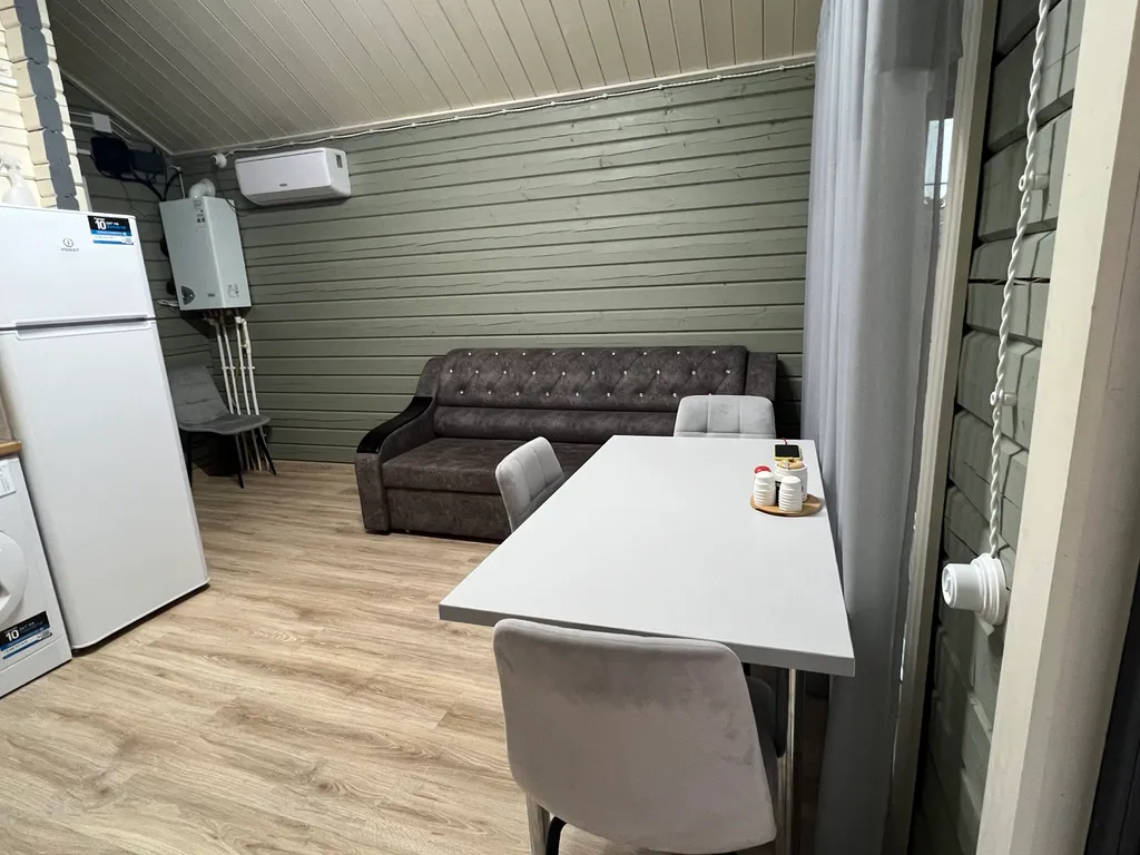 Коттедж на берегу Каспийского моря с бассейном