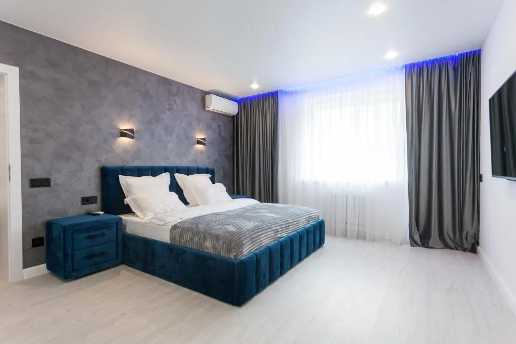 Современная 3-комнатная квартира напротив площади Победы