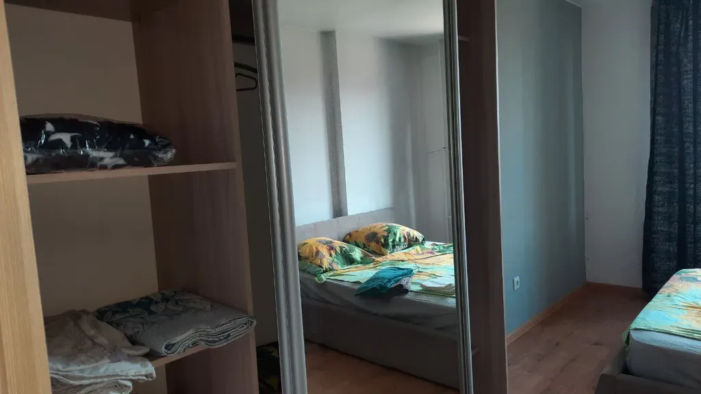 Квартира Просторная квартира с 2-изолированными комнатами и большой кухней — Санкт-Петербург