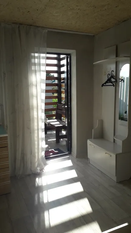 Уютный домик близко к озеру