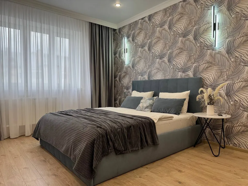 Апартаменты аврора, закрытая парковка, новый ремонт