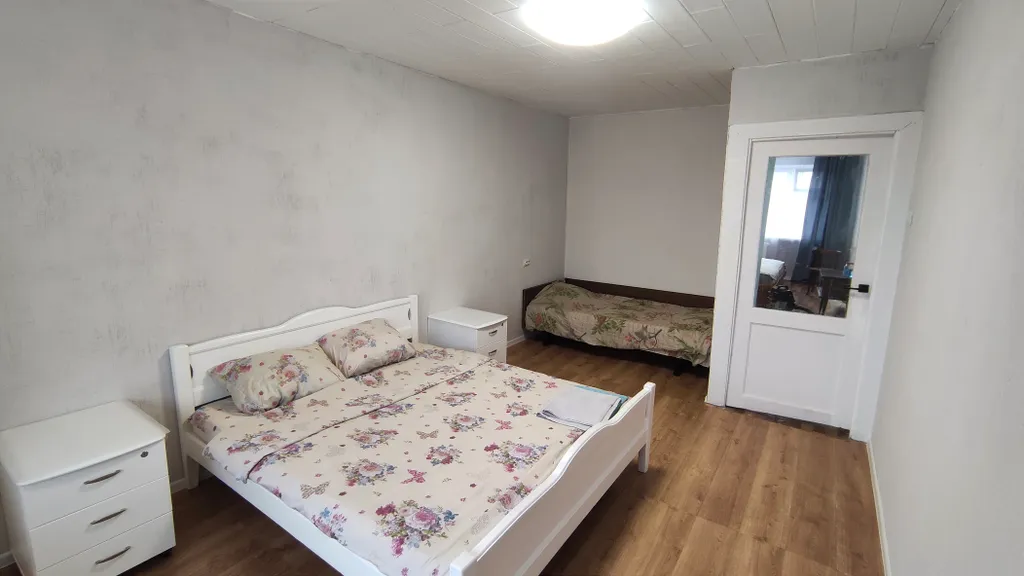 2-комнатная квартира рядом с ЖД Гривно