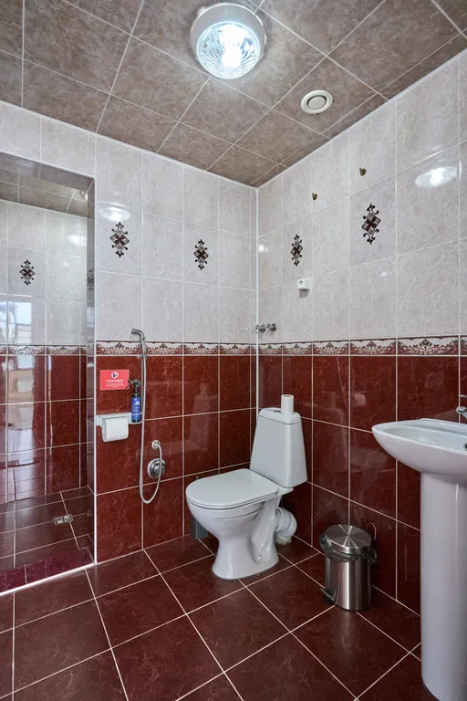 5-комнатный Дом