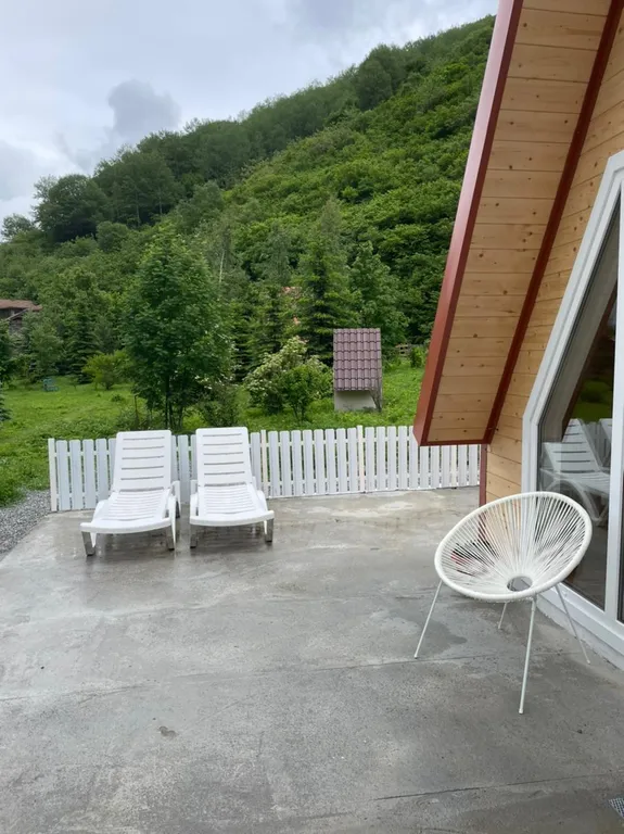 Коттедж Модерн рядом с рестораном "Долина Солнца"