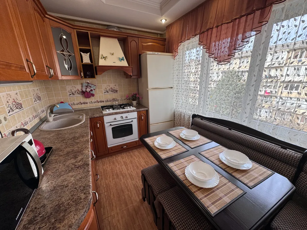 Квартира Уютная 2х комнатная квартира в центре п.Лазаревское — Лазаревское