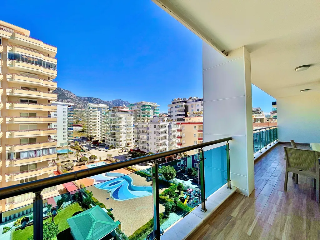 Квартира на берегу средиземного моря Sfera residence