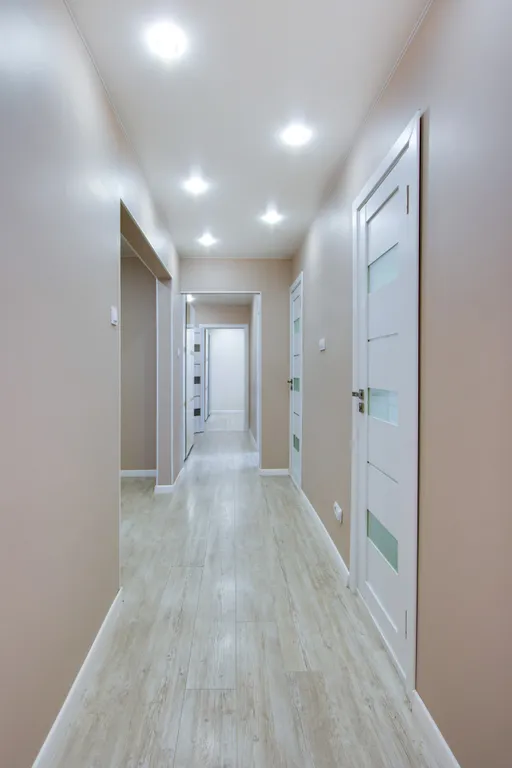 Современная просторная евротрешка в центре