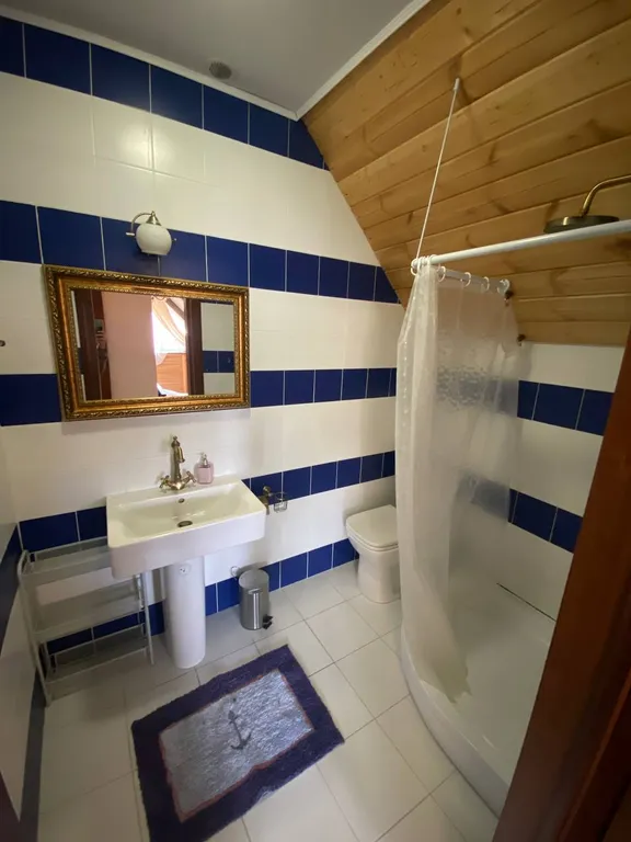 Дизайнерский дом Каравелла в центре Абзаково