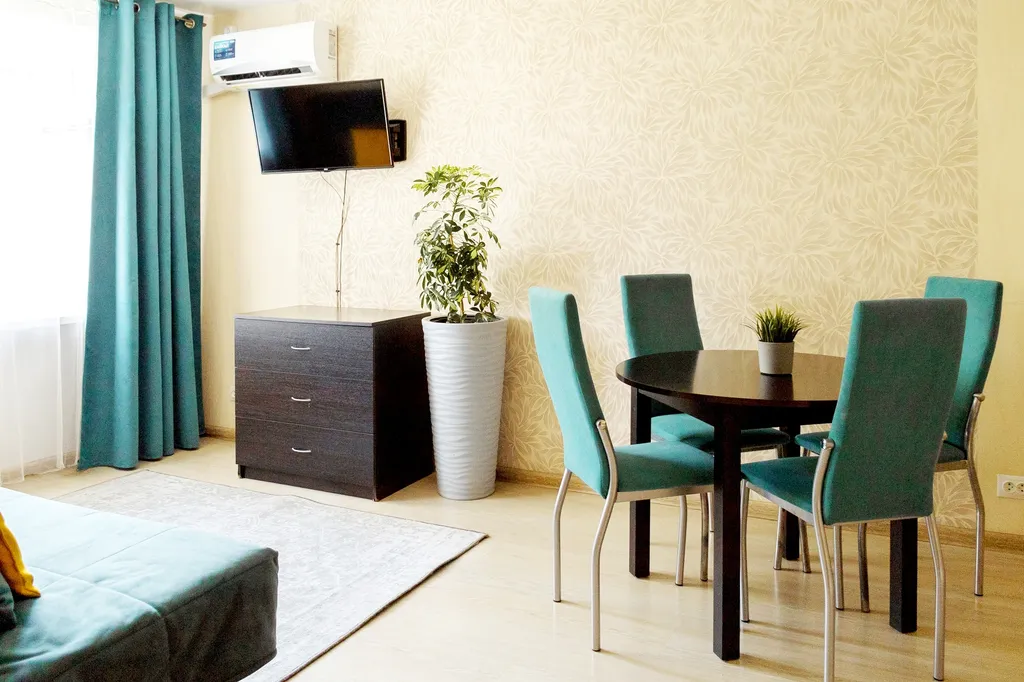 Просторная 3-комнатная квартира — аренда посуточно в Новокузнецк