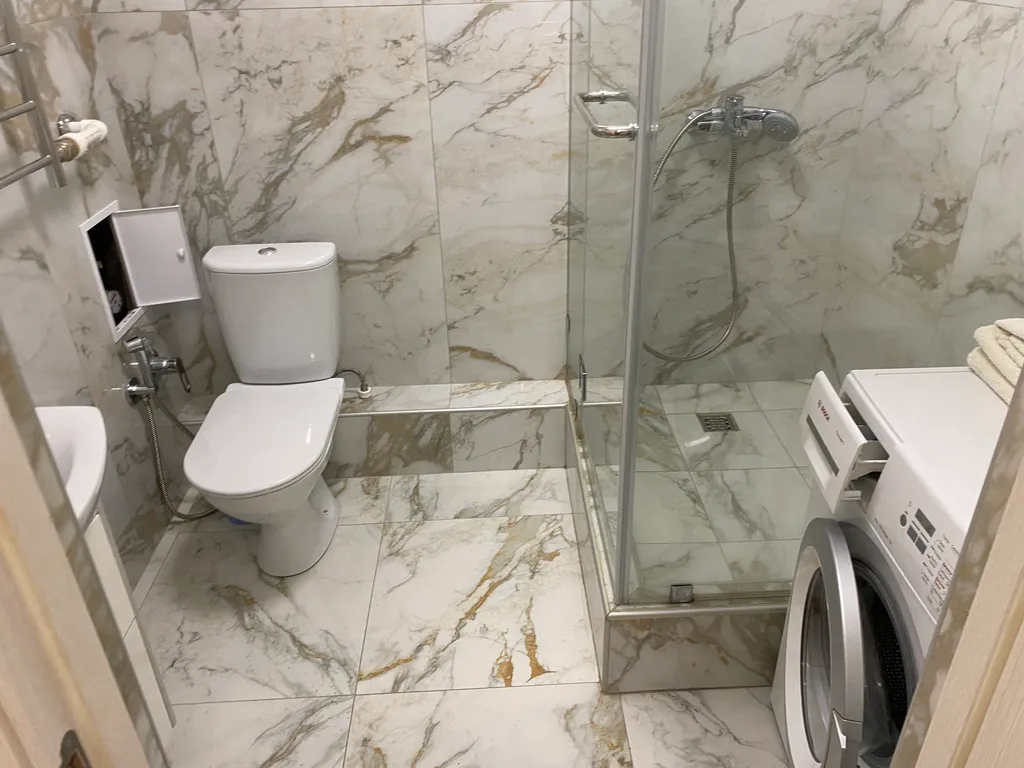 Апартаменты с видом на Европейский проспект